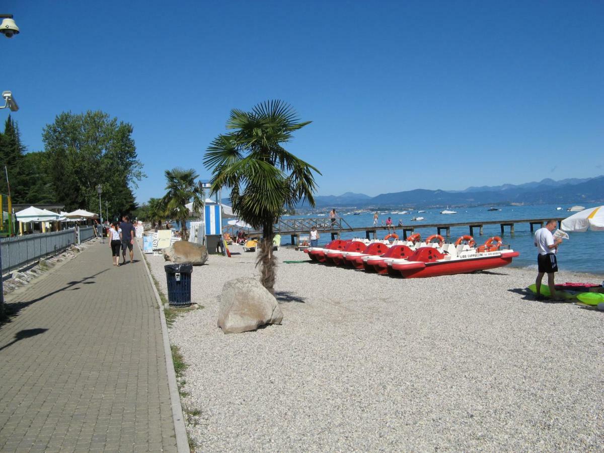 Ferienwohnung La Madonnina Vacation Flats Peschiera del Garda Exterior foto