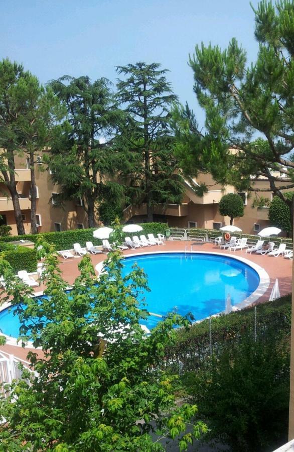 Ferienwohnung La Madonnina Vacation Flats Peschiera del Garda Exterior foto